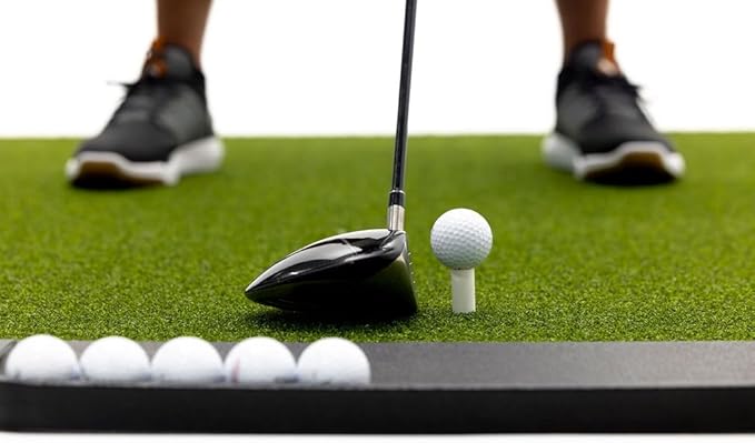 Premium Turf Indoor/Outdoor Golf Mat. Bonus Tray + 3 Tees