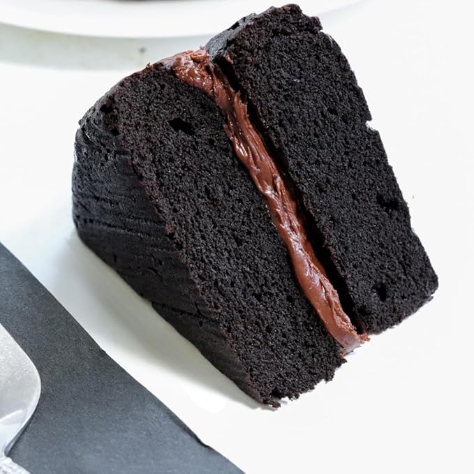 Good Dees Low Carb Baking Mix, Devil's Food Cake Baking Mix, Keto Baking Mix, No Sugar Added, Gluten Free, Grain-Free, Soy-Free, Diabetic, Atkins & WW Friendly (2g Net Carbs, 12 Serving) (Devils-Food)