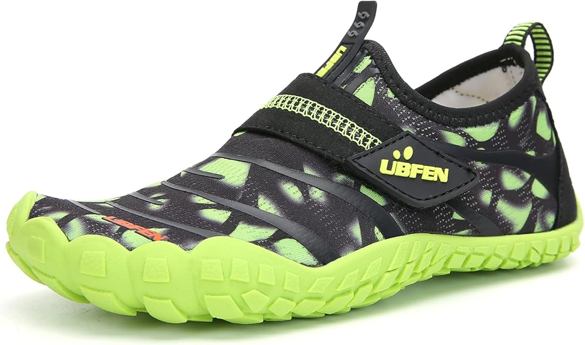 UBFEN Water Shoes for Kids Boys Girls Aqua Socks Barefoot Beach Sports Swim Pool Quick Dry Lightweight Toddler Little Big Kid