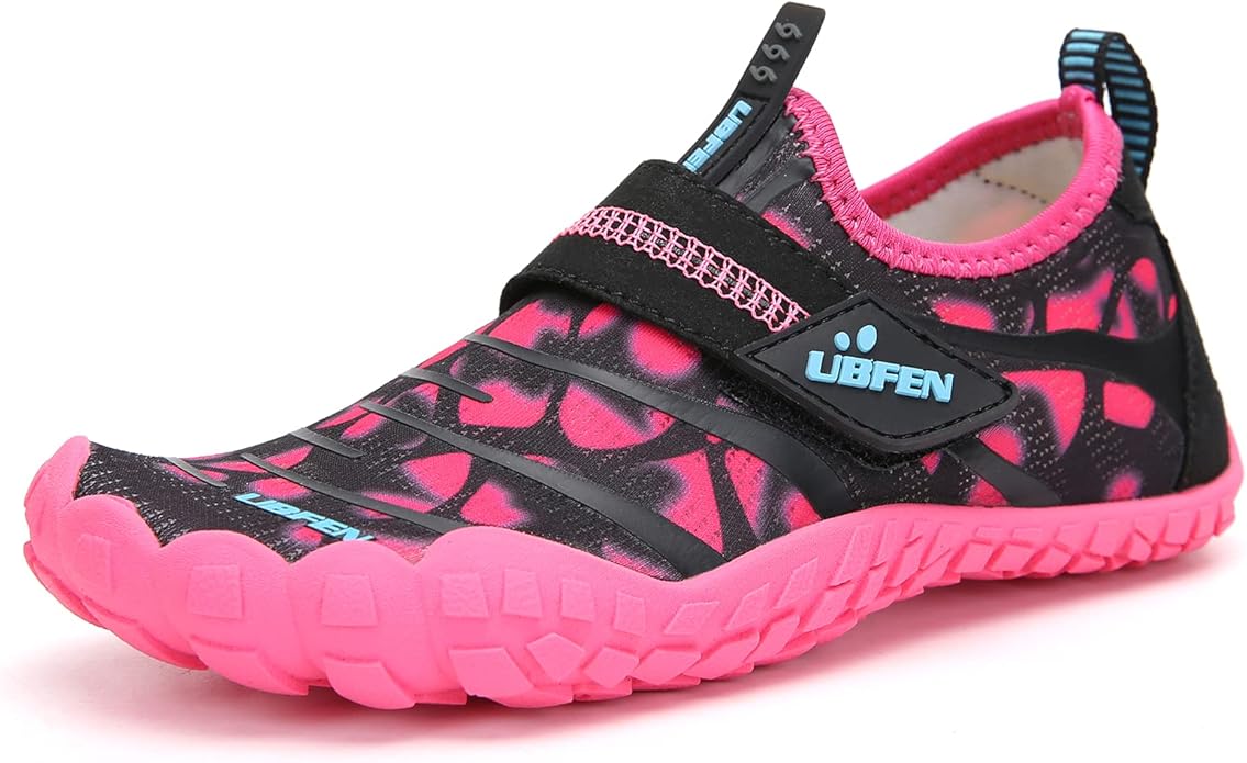 UBFEN Water Shoes for Kids Boys Girls Aqua Socks Barefoot Beach Sports Swim Pool Quick Dry Lightweight Toddler Little Big Kid