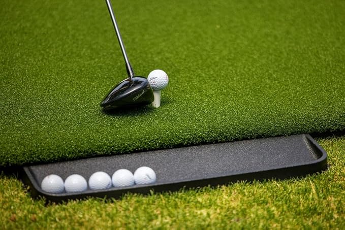 Premium Turf Indoor/Outdoor Golf Mat. Bonus Tray + 3 Tees