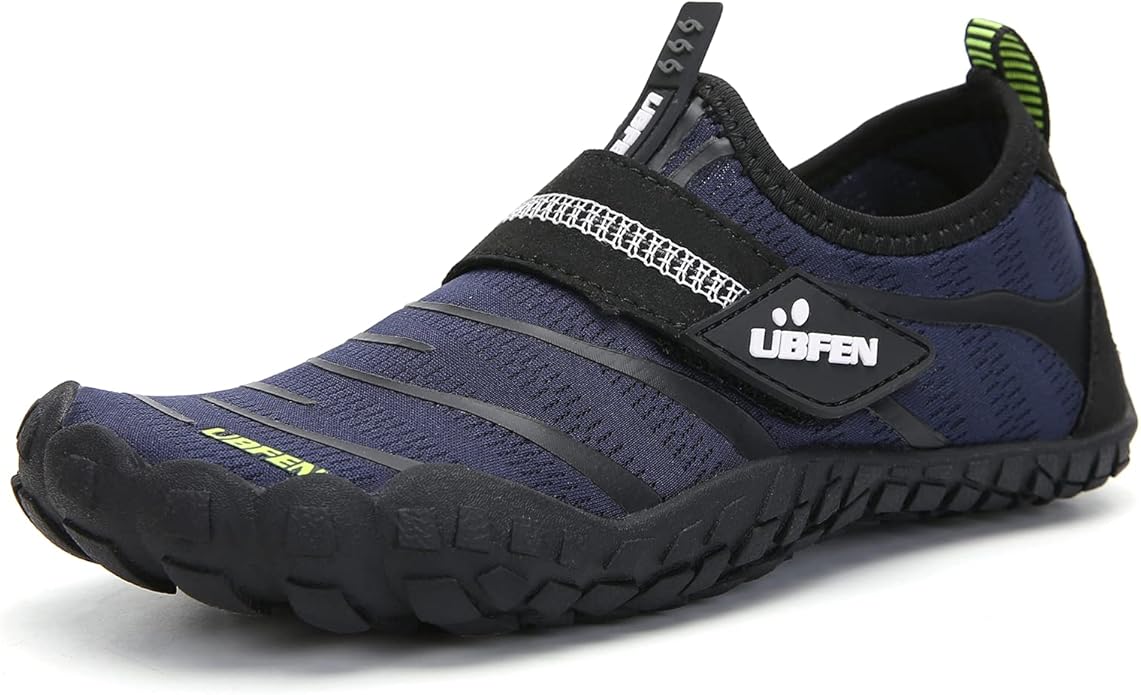 UBFEN Water Shoes for Kids Boys Girls Aqua Socks Barefoot Beach Sports Swim Pool Quick Dry Lightweight Toddler Little Big Kid