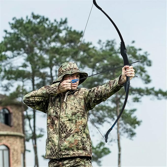 Recurve Bow and Arrow Set，Detachable Archery Adult Bow Left and Right Hands 40lbs /20lbs Suitable Adults/Youth/Beginners Outdoor Practicing