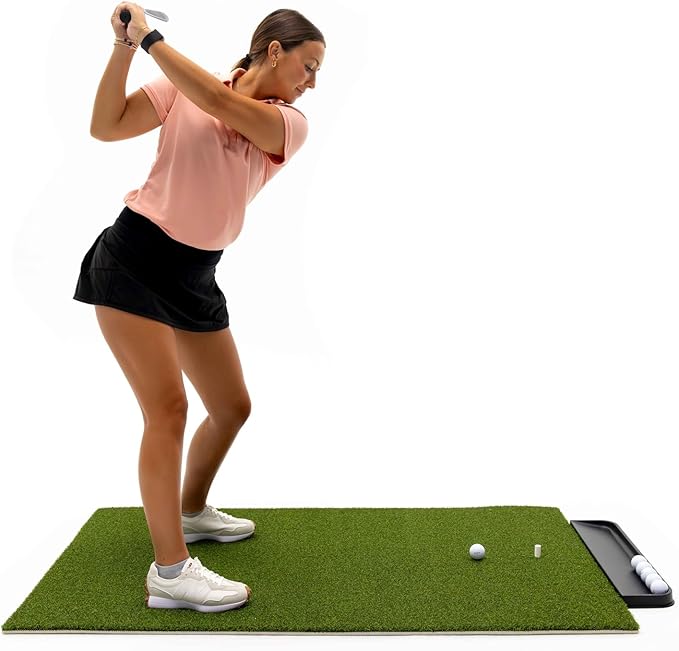 Premium Turf Indoor/Outdoor Golf Mat. Bonus Tray + 3 Tees