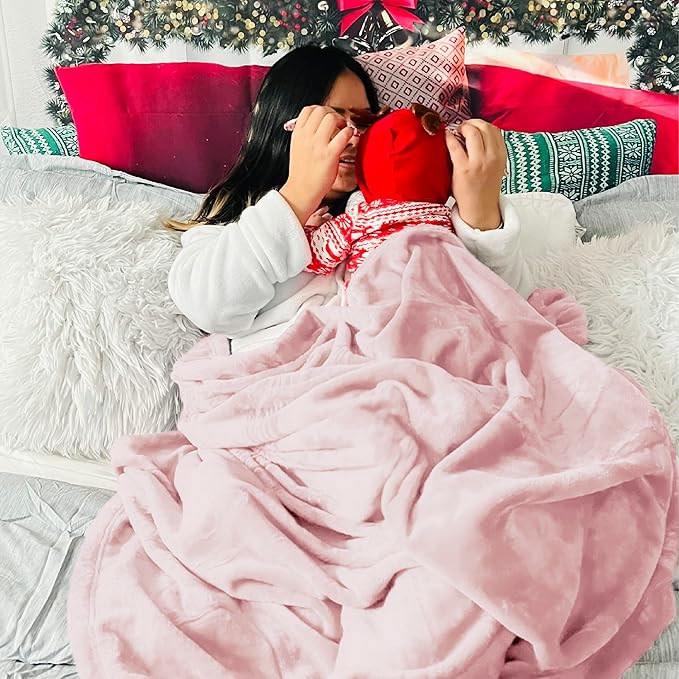 Bedsure Pink Fleece Blanket - 300GSM Soft Lightweight Plush Cozy Blankets for Bed, Sofa, Couch, Travel, Camping, 50x70 inches