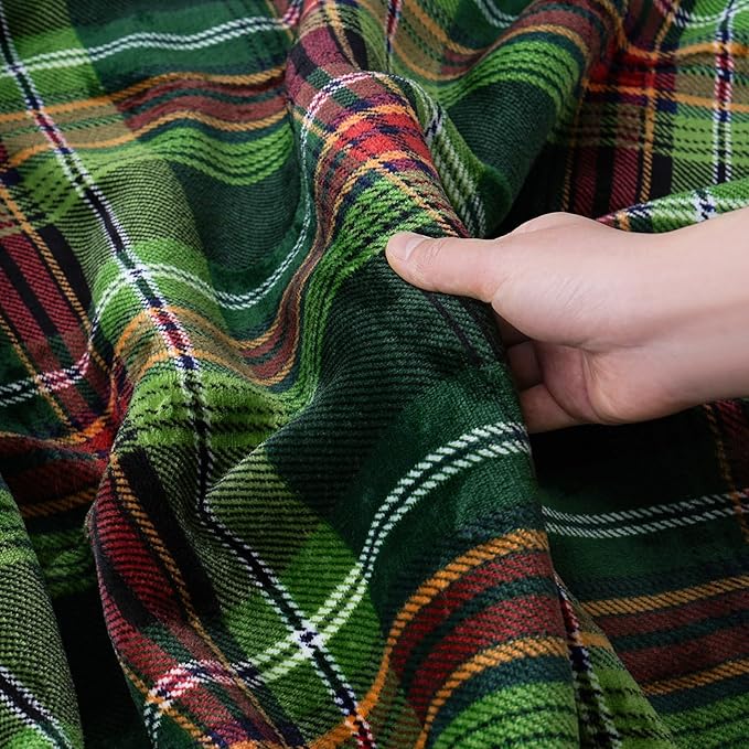 PU MEI Sherpa Fleece Throw Blanket 60" x 80" Reversible Plush Fluffy Large Big Blanket Lattice Flannel Blankets for All Season Use, Chrismas Green