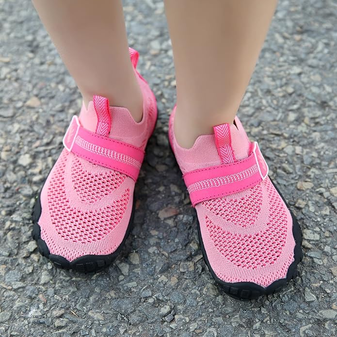 UBFEN Water Shoes for Kids Boys Girls Aqua Socks Barefoot Beach Sports Swim Pool Quick Dry Lightweight Toddler Little Big Kid